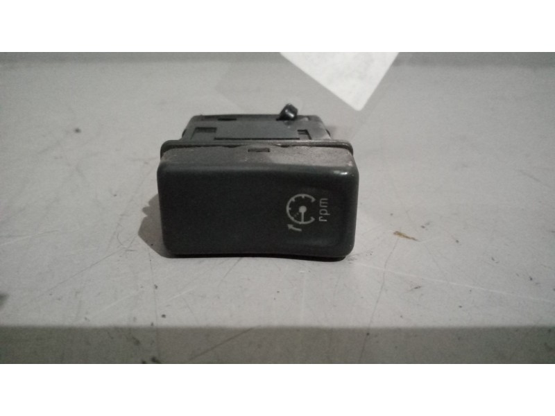 Recambio de interruptor para volvo fl xxx 7.2 diesel referencia OEM IAM 5010645070  