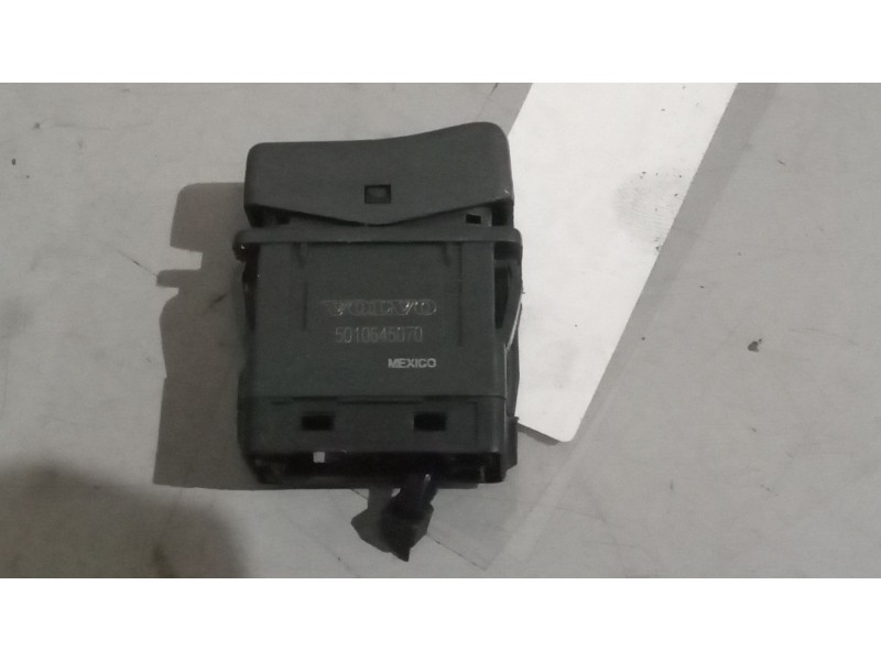 Recambio de interruptor para volvo fl xxx 7.2 diesel referencia OEM IAM 5010645070  