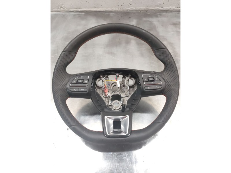 Recambio de volante para mg mg zs suv (azs1) 1.5 vti referencia OEM IAM 9999137  