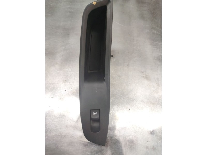 Recambio de mando elevalunas trasero izquierdo para mg mg zs suv (azs1) 1.5 vti referencia OEM IAM 10003589  10470989