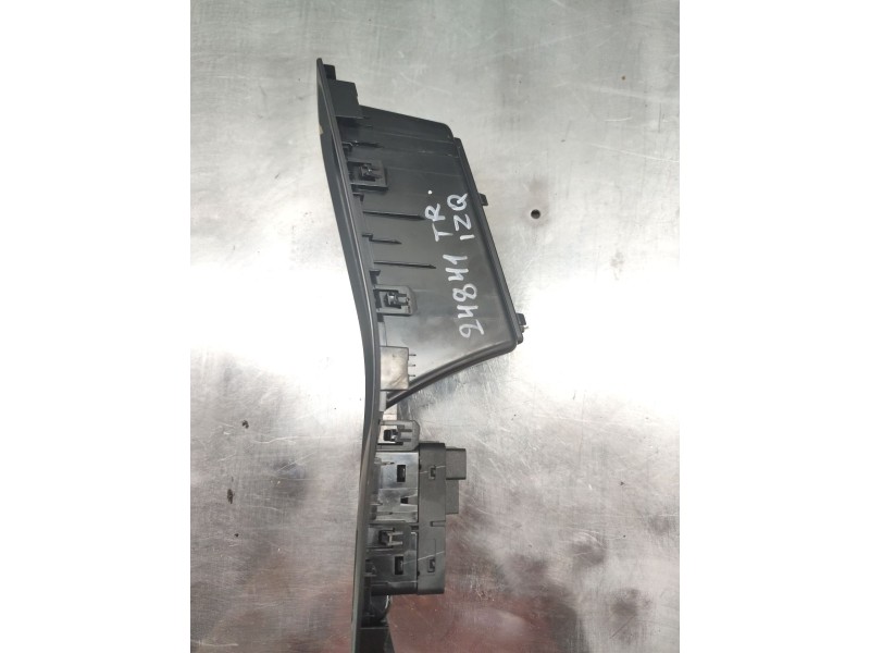 Recambio de mando elevalunas trasero izquierdo para mg mg zs suv (azs1) 1.5 vti referencia OEM IAM 10003589  10470989
