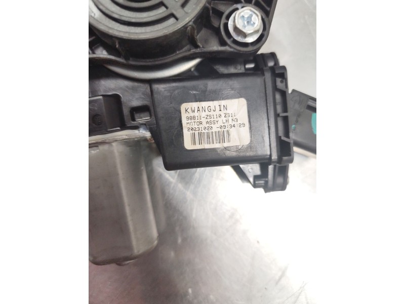 Recambio de elevalunas delantero izquierdo para mg mg zs suv (azs1) 1.5 vti referencia OEM IAM SD213824  