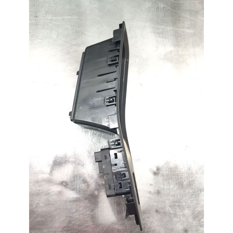 Recambio de mando elevalunas trasero derecho para mg mg zs suv (azs1) 1.5 vti referencia OEM IAM 10003589  10470993