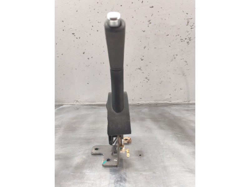 Recambio de palanca freno de mano para mg mg zs suv (azs1) 1.5 vti referencia OEM IAM 15S4C  