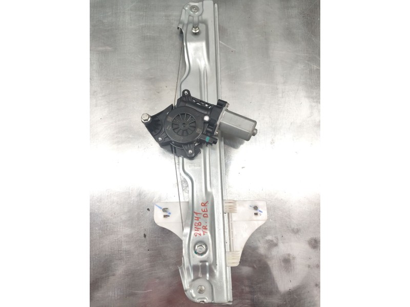 Recambio de elevalunas trasero derecho para mg mg zs suv (azs1) 1.5 vti referencia OEM IAM 15S4C  