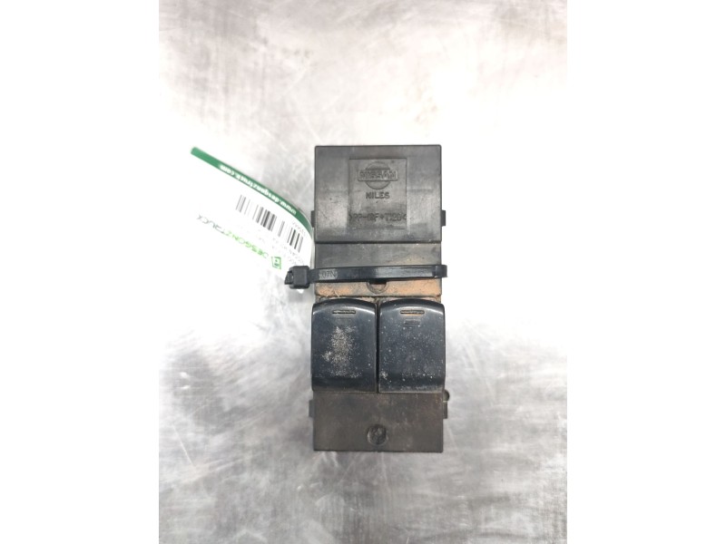 Recambio de mando elevalunas delantero izquierdo para nissan micra iii (k12) 1.2 16v referencia OEM IAM   