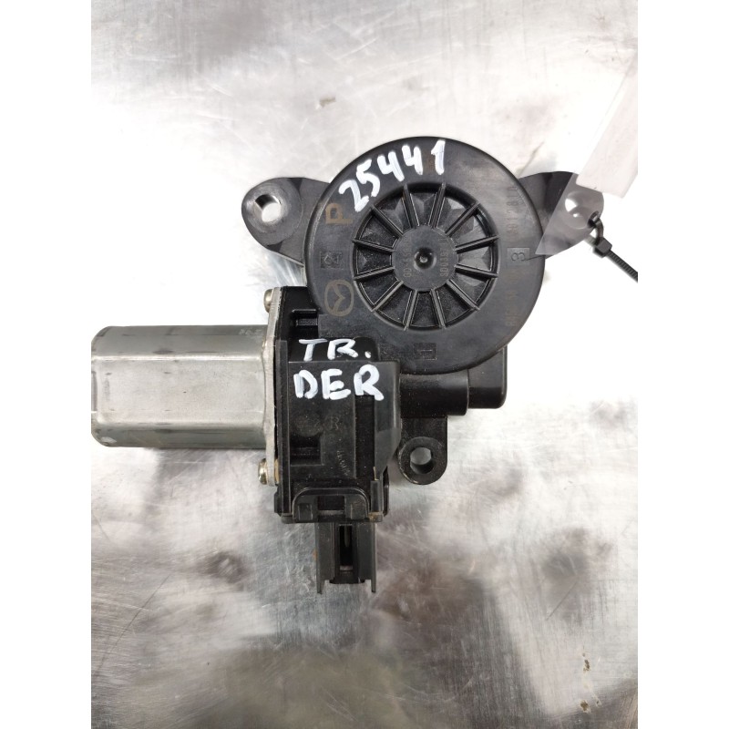 Recambio de motor elevalunas trasero derecho para mazda cx-5 (kf) 2.2 d referencia OEM IAM B45C5858X  