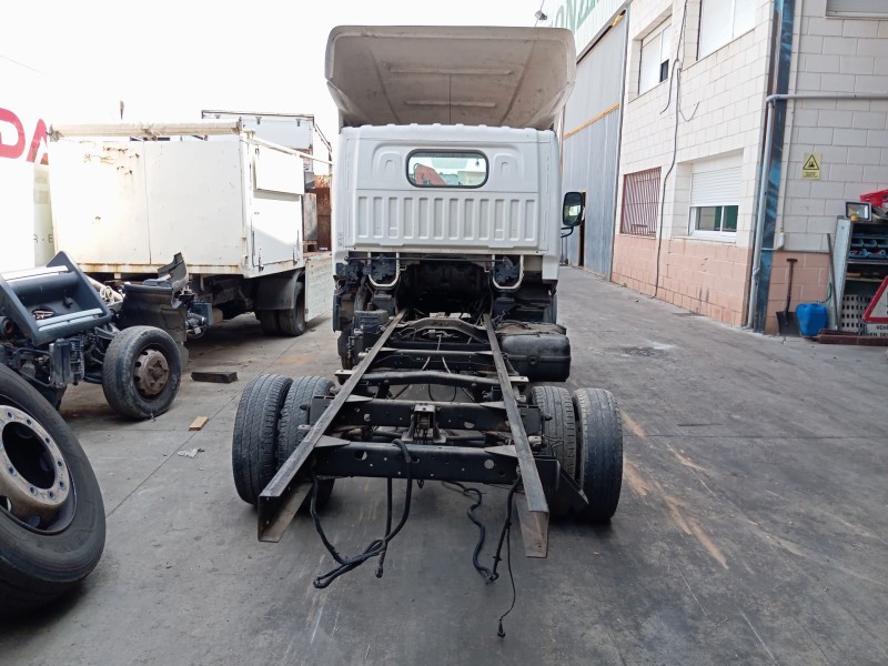 nissan nt400 cabstar (f24m) del año 2014