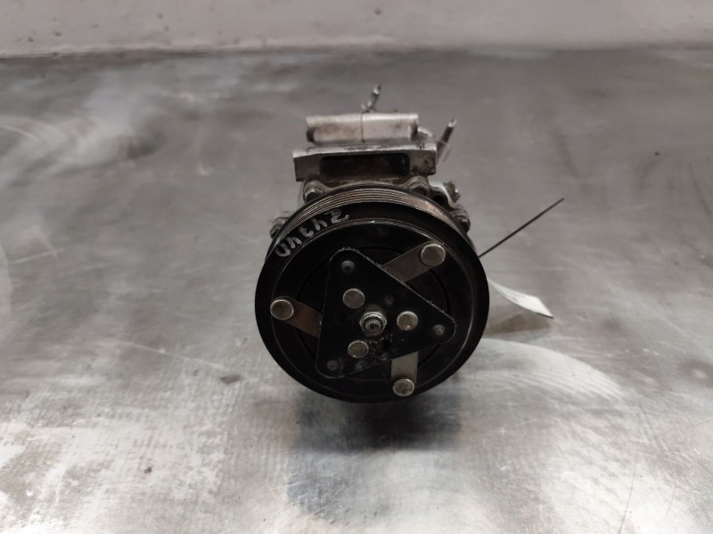 Recambio de compresor aire acondicionado para peugeot 207 x-line referencia OEM IAM 72440456  