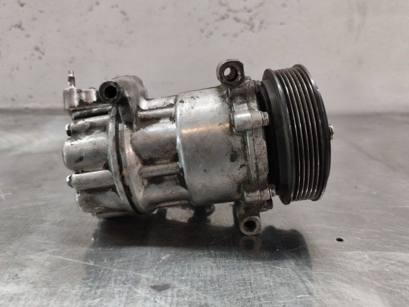 Recambio de compresor aire acondicionado para peugeot 207 x-line referencia OEM IAM 72440456  
