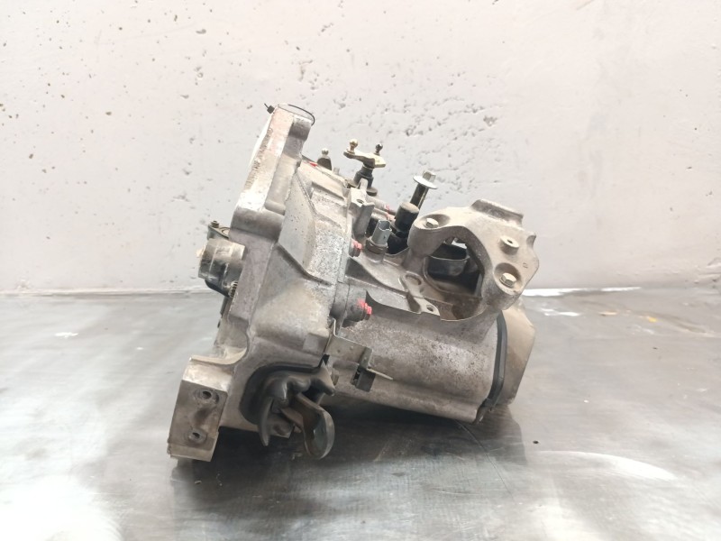 Recambio de caja cambios para citroën c3 1.4 furio referencia OEM IAM 20CQ09  