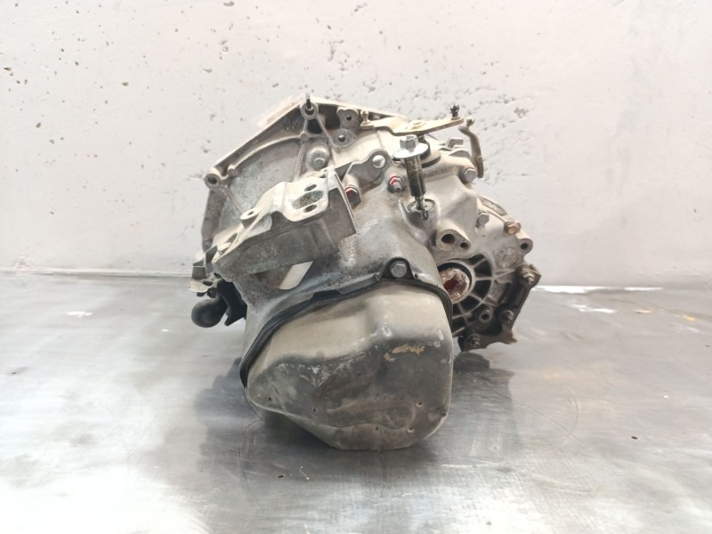 Recambio de caja cambios para citroën c3 1.4 furio referencia OEM IAM 20CQ09  
