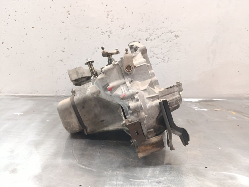 Recambio de caja cambios para citroën c3 1.4 furio referencia OEM IAM 20CQ09  