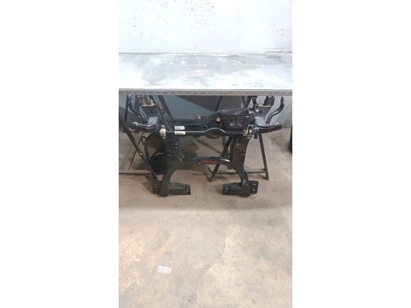 Recambio de puente delantero para infiniti q30 1.5 d referencia OEM IAM 544015DA0A  