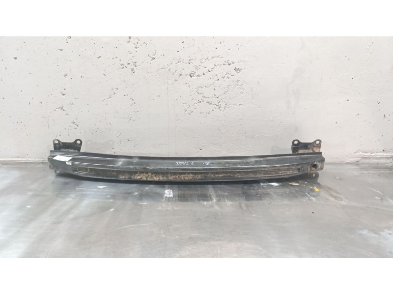 Recambio de refuerzo paragolpes trasero para seat leon (1p1) 1.6 tdi referencia OEM IAM   