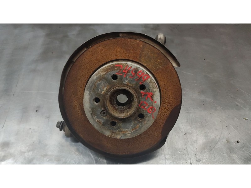 Recambio de mangueta trasera izquierda para bmw x5 (e70) xdrive 30 d referencia OEM IAM 677098305  