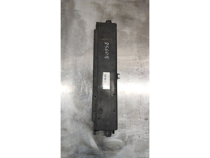 Recambio de cuadro instrumentos para renault scenic ii adventure by coronel tapiocca referencia OEM IAM p8200704463a  