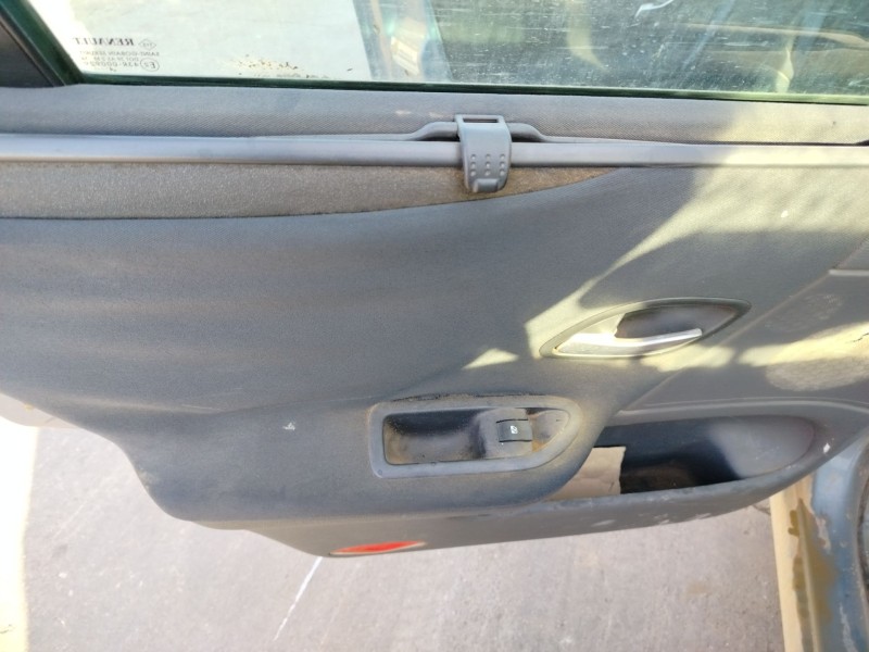 renault laguna ii (bg0/1_) del año 2004