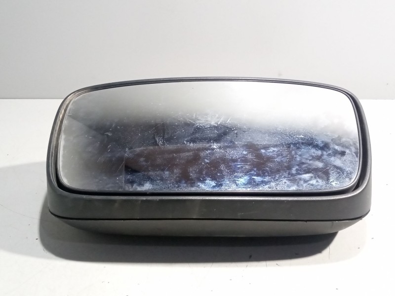 Recambio de retrovisor derecho para daf serie xf105.xxx 12.9 diesel referencia OEM IAM 1812862  