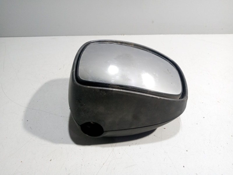 Recambio de retrovisor auxiliar para daf serie xf105.xxx 12.9 diesel referencia OEM IAM 1817860  