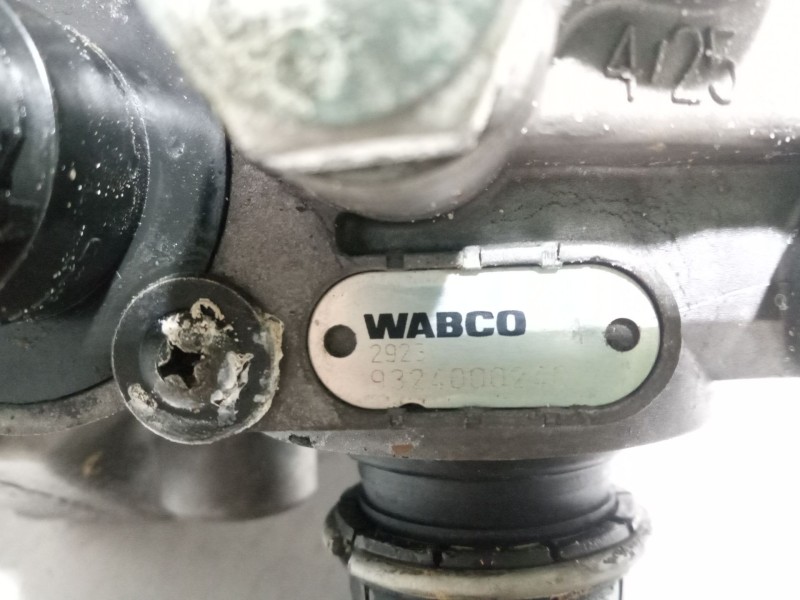 Recambio de valvula aire para mercedes-benz oc 500 le-1830h referencia OEM IAM A0004309815  9324000240