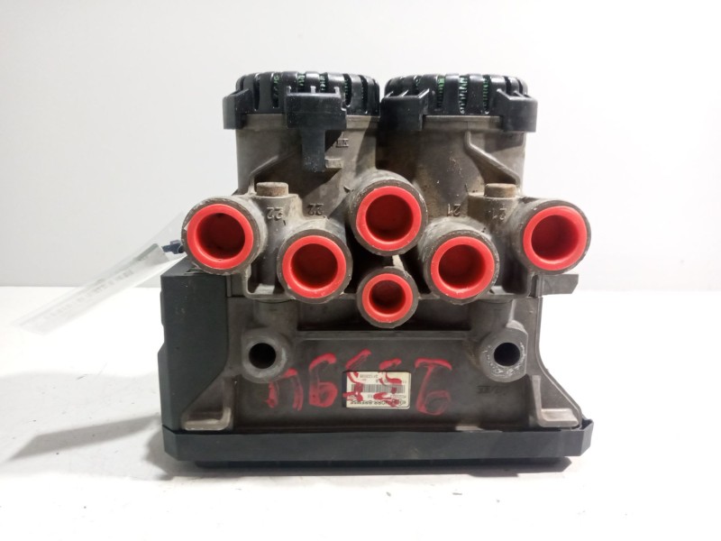 Recambio de valvula aire para renault magnum ab diesel referencia OEM IAM 21122035  K020022