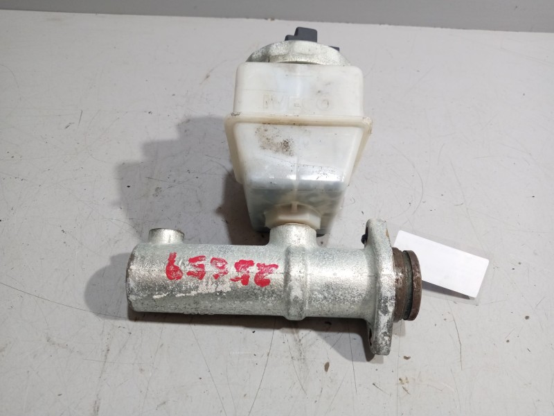 Recambio de bombin freno para iveco eurocargo 3.9 diesel referencia OEM IAM 4804129  