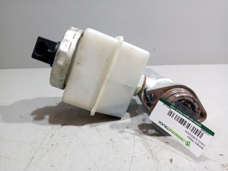 Recambio de bombin freno para iveco eurocargo 3.9 diesel referencia OEM IAM 4804129  