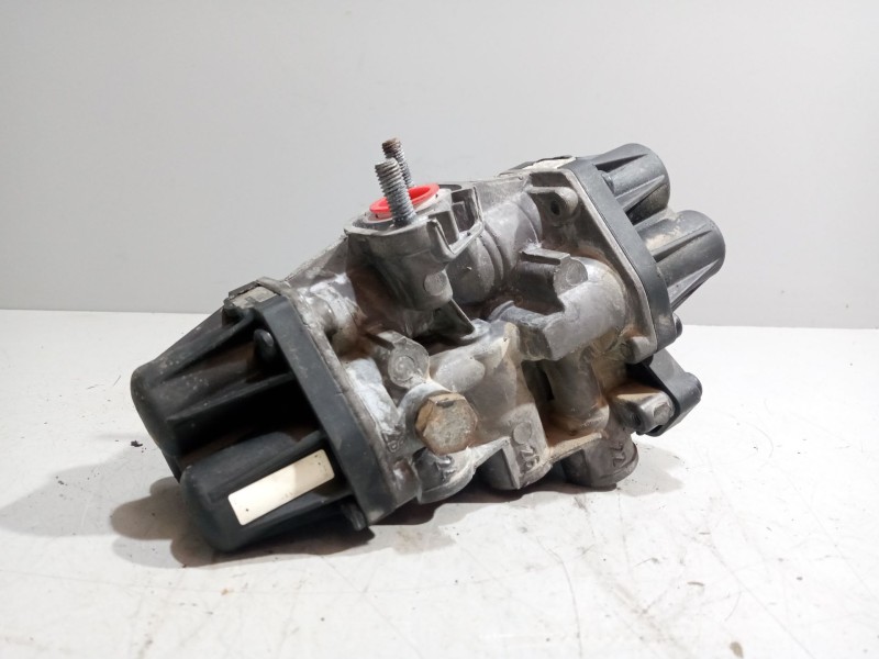 Recambio de valvula aire para mercedes-benz oc 500 le-1830h referencia OEM IAM 9347050050 A0034315706 A0034315406