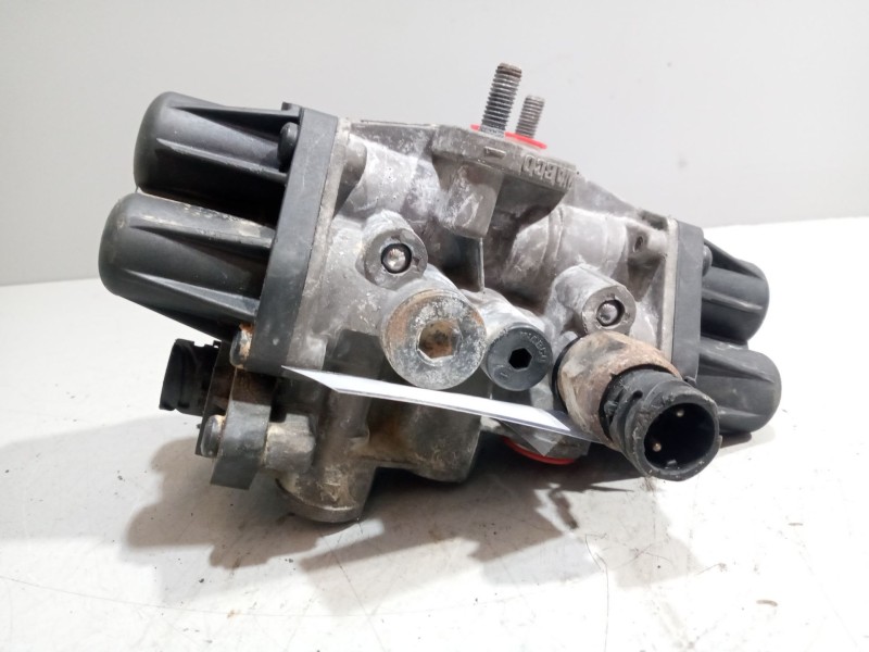 Recambio de valvula aire para mercedes-benz oc 500 le-1830h referencia OEM IAM 9347050050 A0034315706 A0034315406