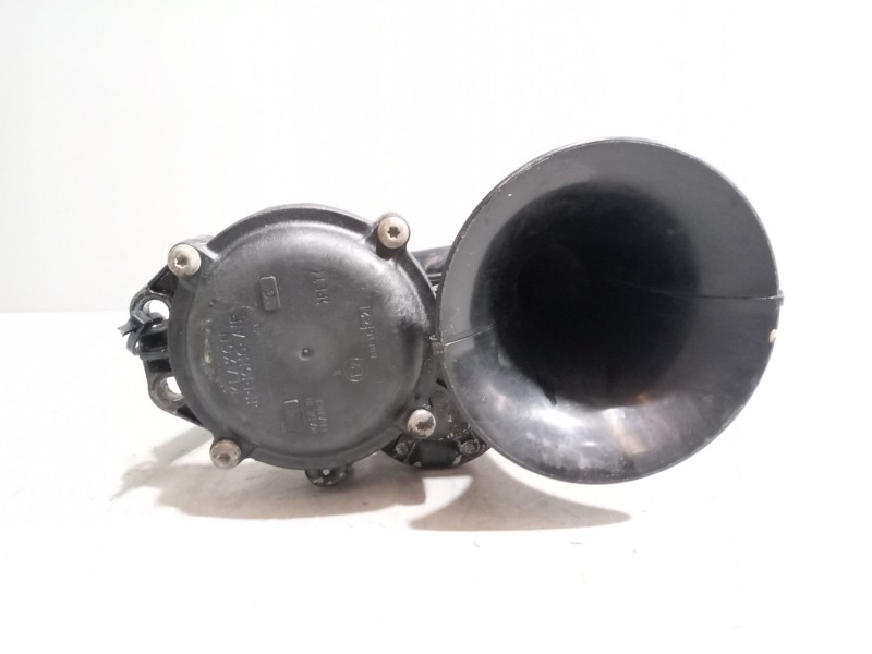 Recambio de claxon para scania serie 4 (p/r 124 l) 11.7 diesel referencia OEM IAM   