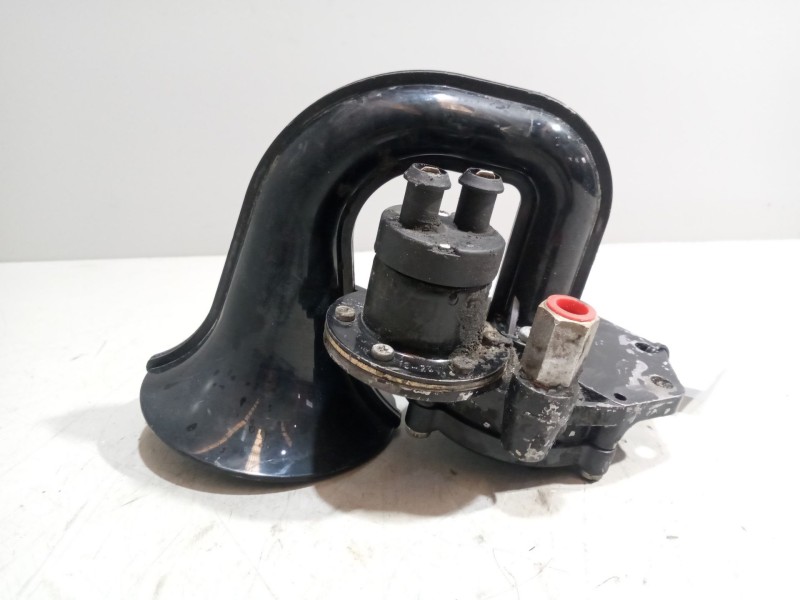 Recambio de claxon para scania serie 4 (p/r 124 l) 11.7 diesel referencia OEM IAM   