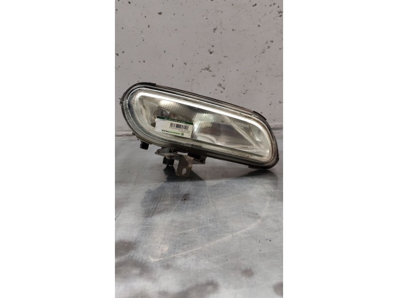 Recambio de faro derecho para peugeot 406 berlina (s1/s2) stdt referencia OEM IAM pa66gb30  