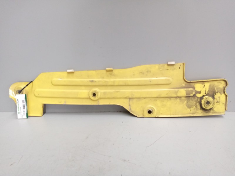 Recambio de molduras delanteras para volvo fh xxx 12.8 diesel referencia OEM IAM 20507021  