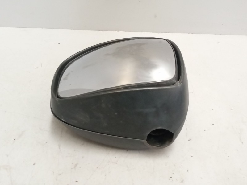 Recambio de retrovisor auxiliar para daf serie xf105.xxx 12.9 diesel referencia OEM IAM 1817860  