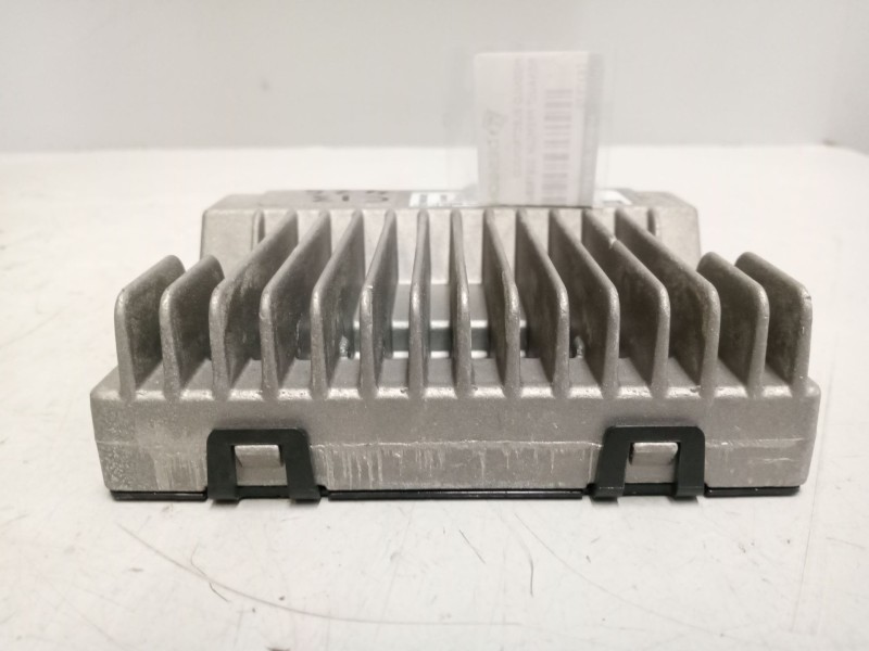Recambio de modulo electronico para renault premium distribution 10.8 diesel referencia OEM IAM 20851690  