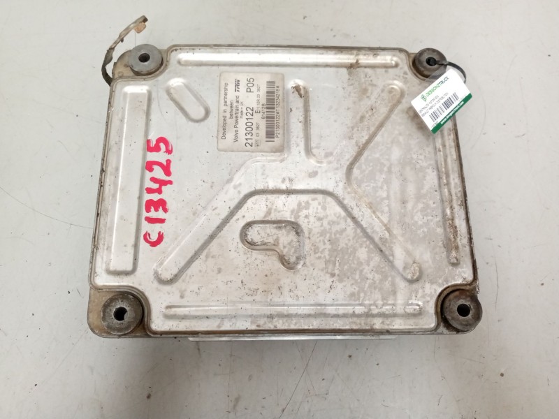 Recambio de centralita motor edc para renault premium distribution 10.8 diesel referencia OEM IAM 21300122  