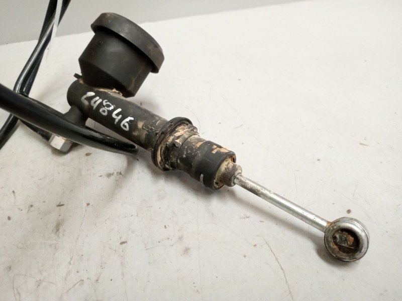 Recambio de bombin embrague para iveco andecar iii referencia OEM IAM 513007110  