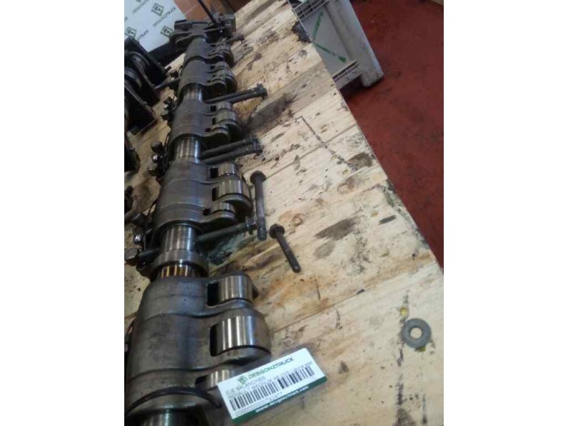 Recambio de eje balancines para renault magnum ab 2005 cabina adel.tractor semirr. 4x2 4xx.18 gran espacio referencia OEM IAM   