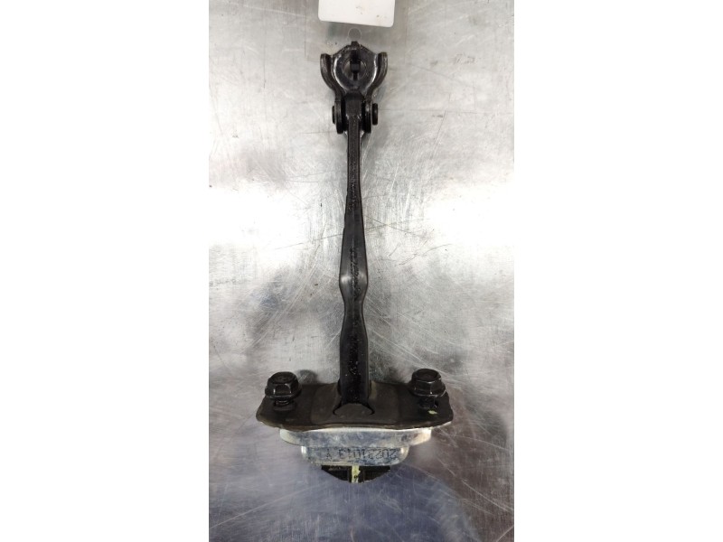 Recambio de retenedor puerta para mg mg zs suv (azs1) 1.5 vti referencia OEM IAM   