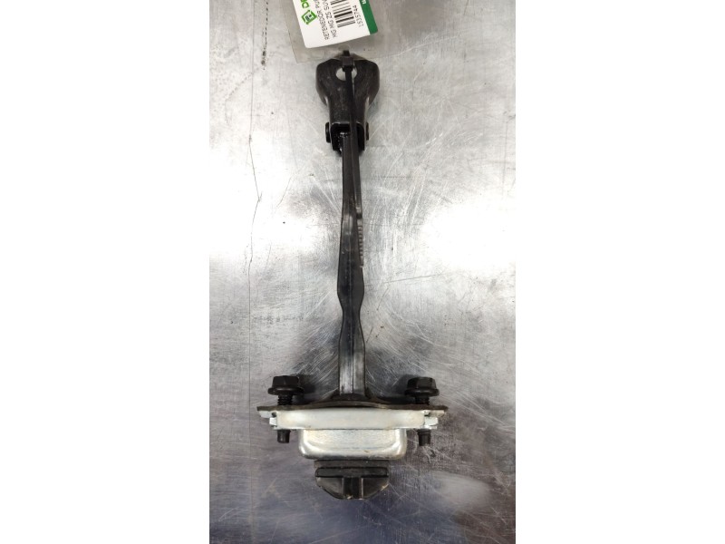 Recambio de retenedor puerta para mg mg zs suv (azs1) 1.5 vti referencia OEM IAM   