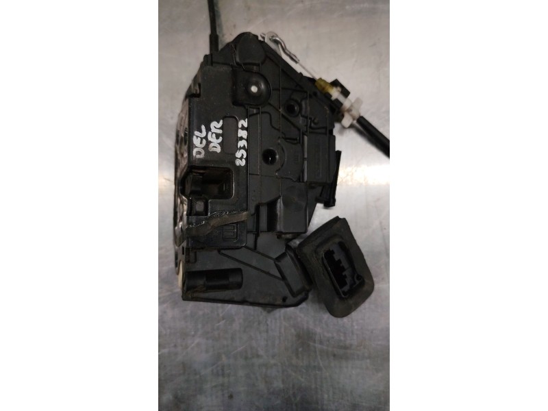 Recambio de cerradura puerta delantera derecha para volkswagen golf vi (5k1) 2.0 tdi referencia OEM IAM a65k1837016  