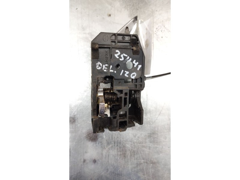 Recambio de maneta interior delantera izquierda para mazda cx-5 (kf) 2.2 d referencia OEM IAM T8315KD53  