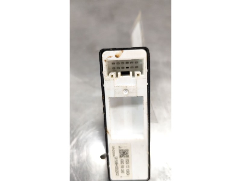 Recambio de mando elevalunas trasero izquierdo para mazda cx-5 (kf) 2.2 d referencia OEM IAM KG6C66380  