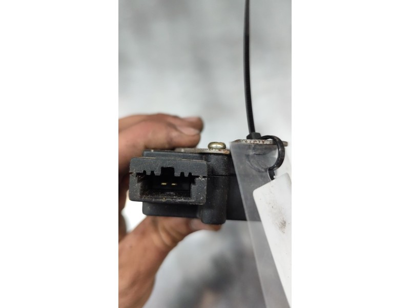 Recambio de motor cierre centralizado delantero derecho para hyundai atos prime (mx) gl referencia OEM IAM   