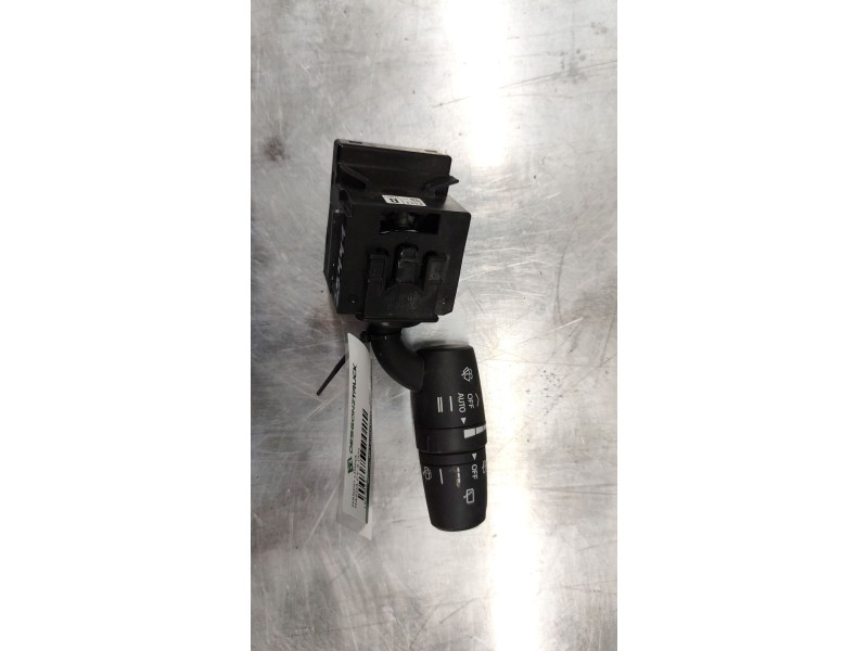 Recambio de mando limpia para mazda cx-5 (kf) 2.2 d referencia OEM IAM KS04 17J671  