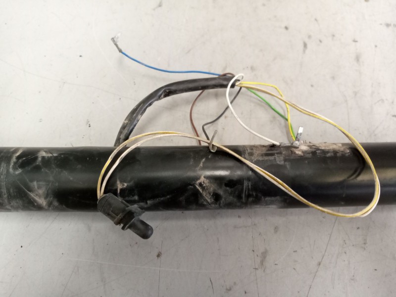 Recambio de brazo retrovisor derecho para daf serie xf105.xxx 12.9 diesel referencia OEM IAM 1830562  