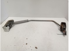 Recambio de brazo retrovisor izquierdo para iveco eurocargo 5.9 diesel referencia OEM IAM    2