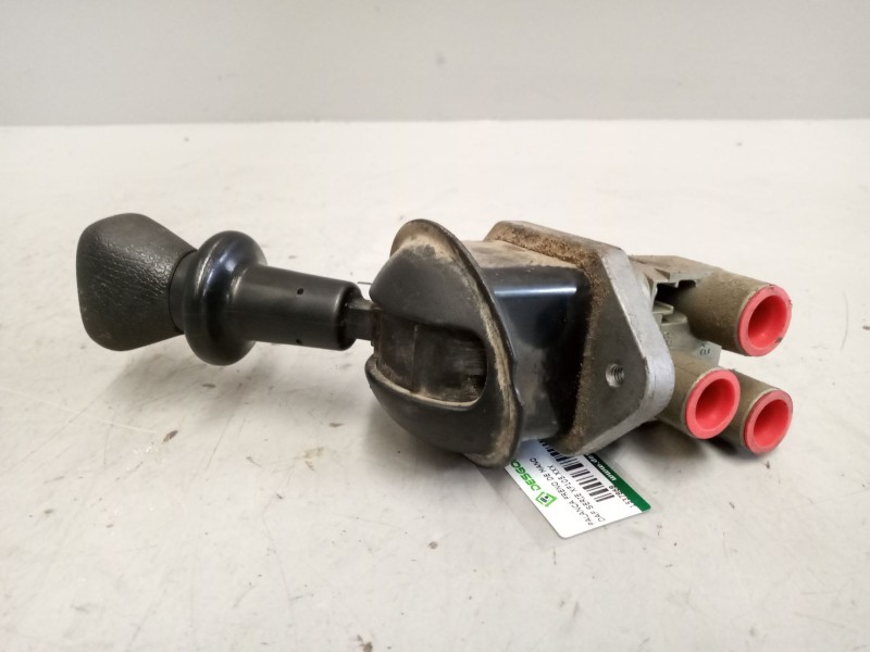Recambio de palanca freno de mano para daf serie xf105.xxx 12.9 diesel referencia OEM IAM 1734006  DPM90DSX