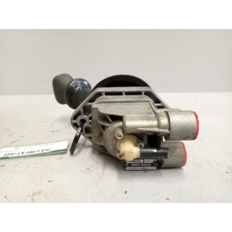 Recambio de palanca freno de mano para daf serie xf105.xxx 12.9 diesel referencia OEM IAM 1734006  DPM90DSX